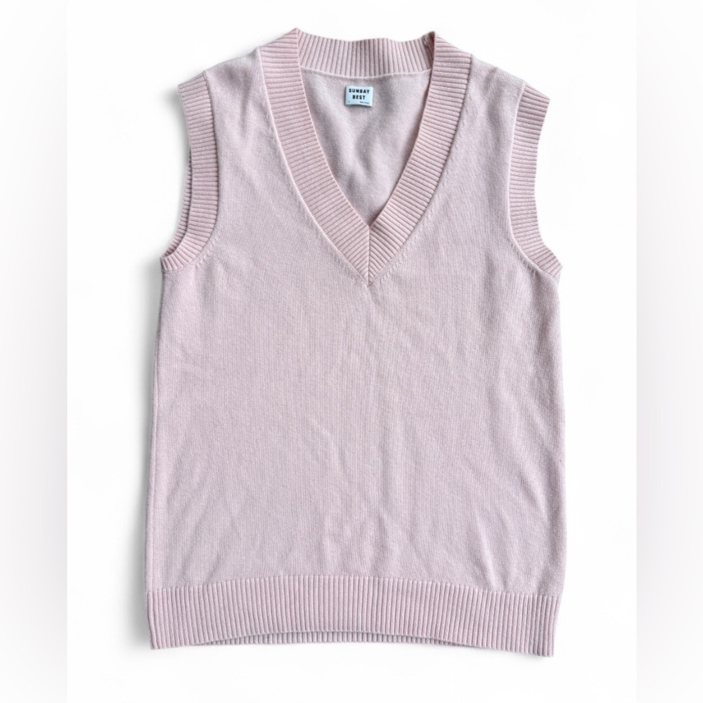 Sunday Best Blush Knit V-Neck Size S Color Pink